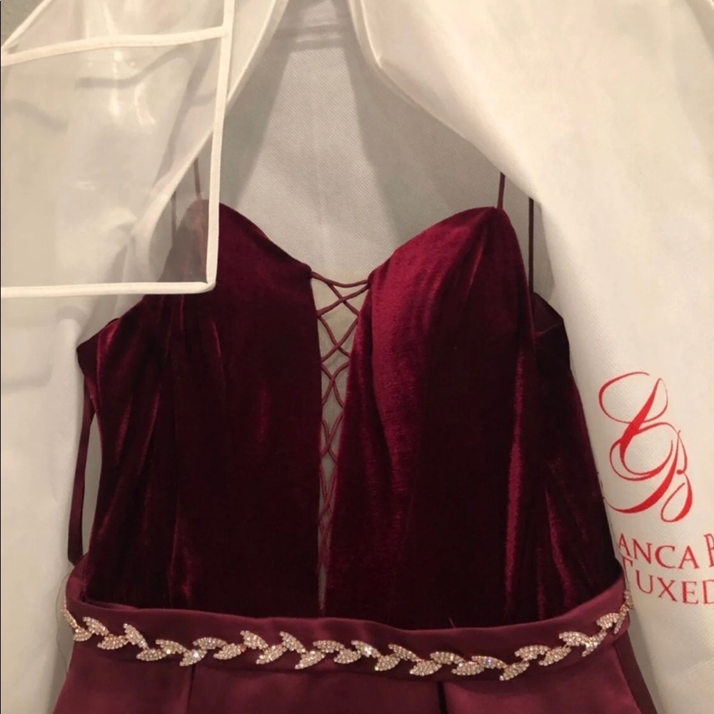 Dress - Picture 2 of 3